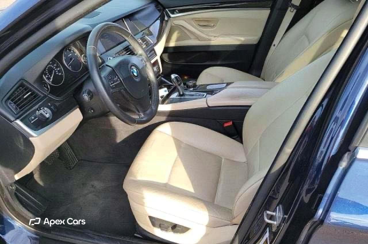 BMW Series 5 2011
