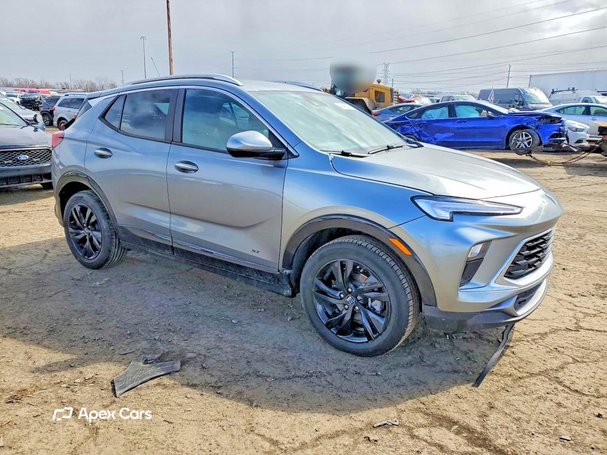 Buick Encore 2025