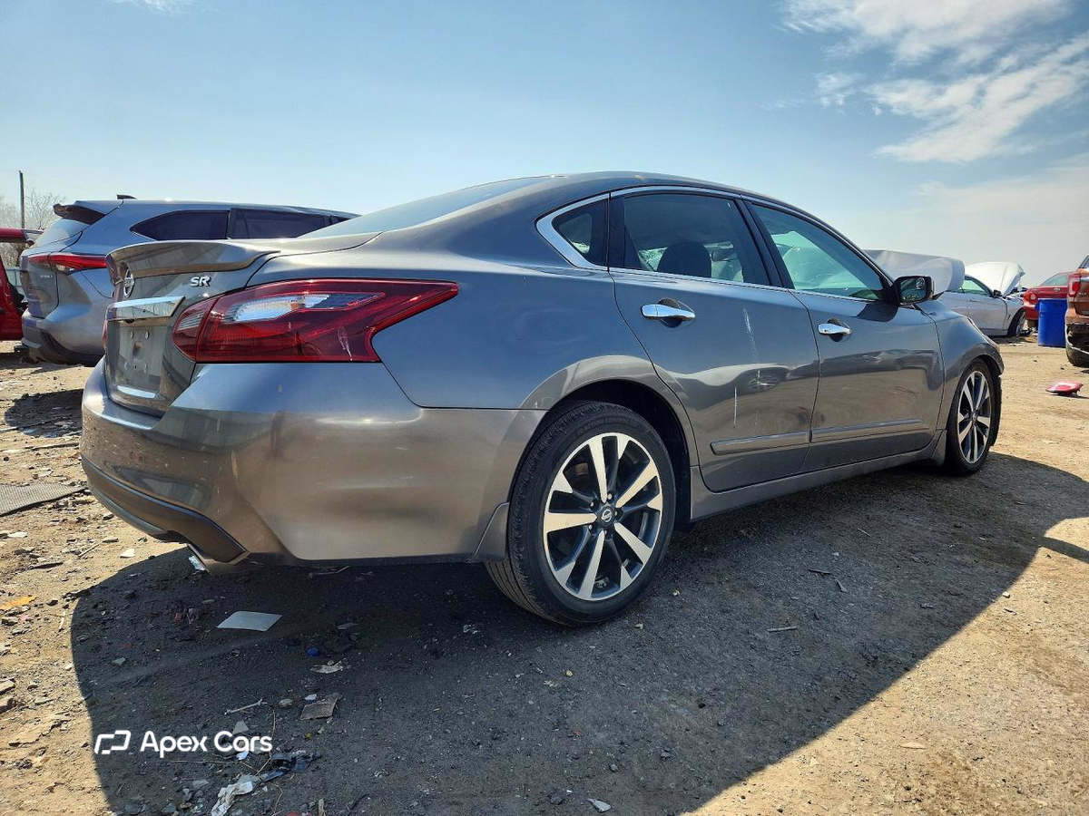 Nissan Altima 2017