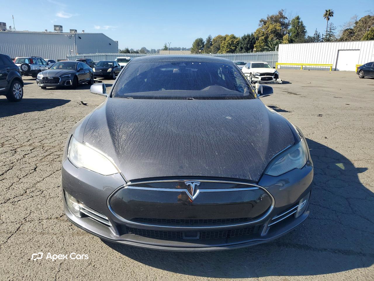 Tesla Model S 2016