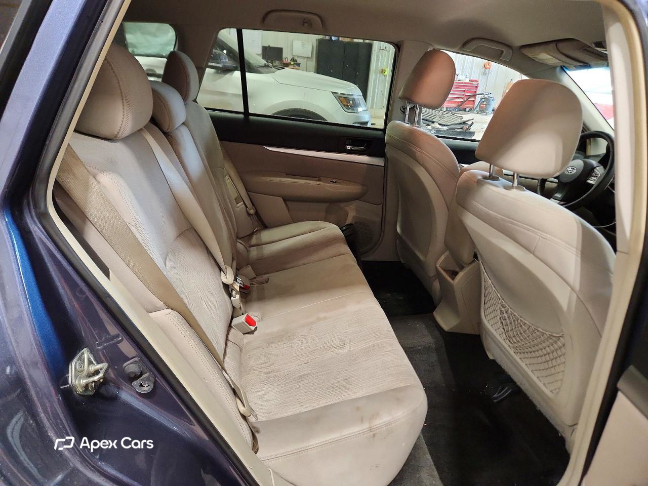 Subaru Outback 2014