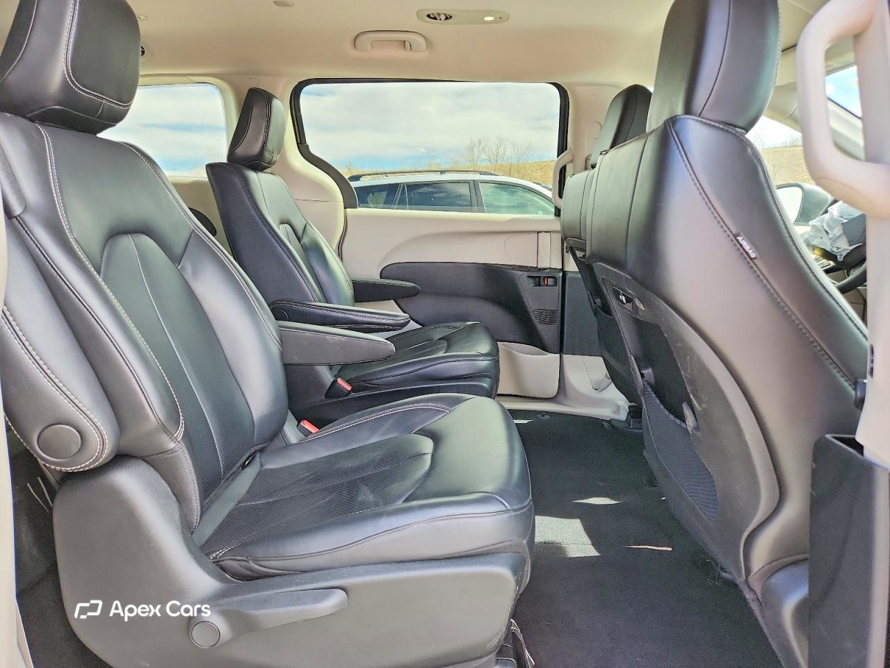 Chrysler Pacifica 2023