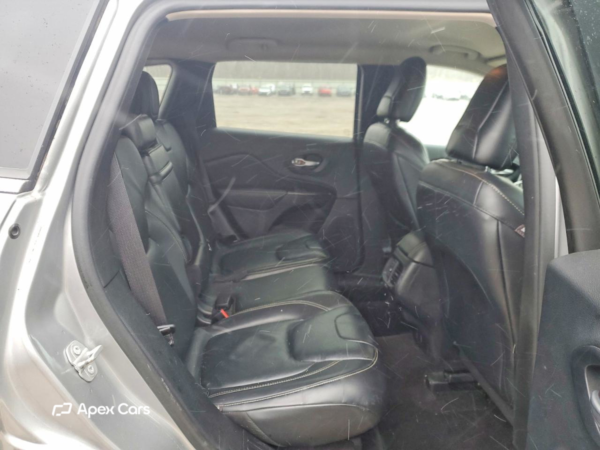 Jeep Cherokee 2016
