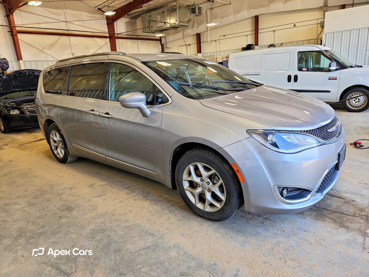 Chrysler Pacifica 2020