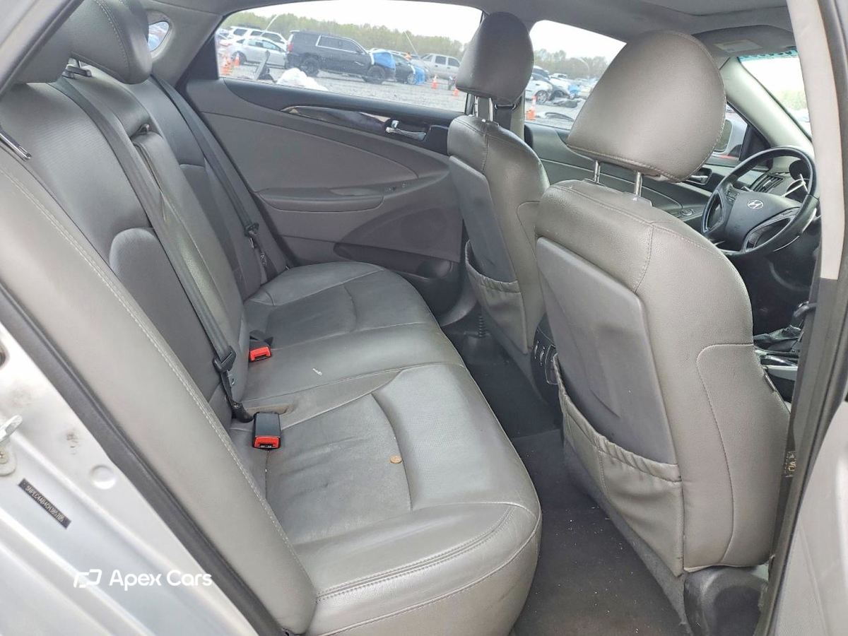 Hyundai Sonata 2012