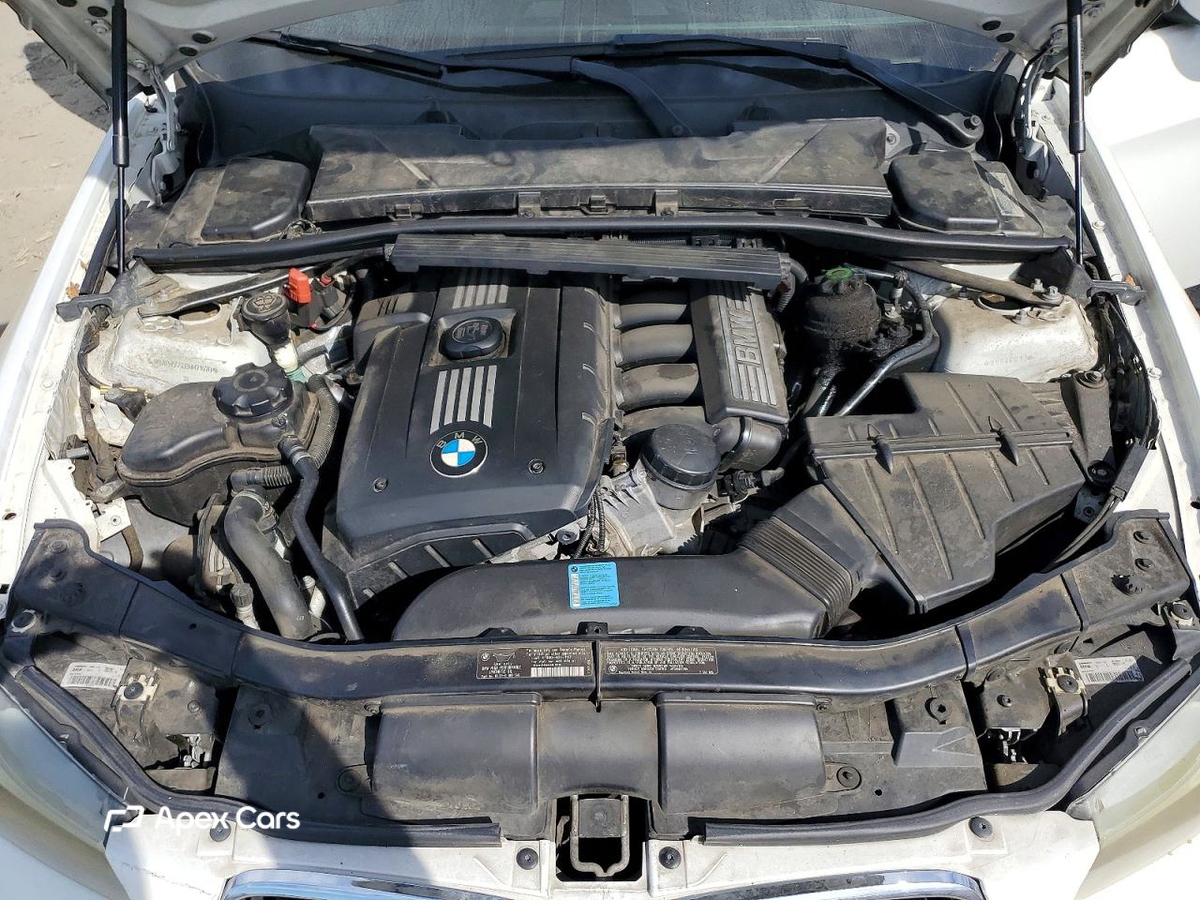 BMW Series 3 2011