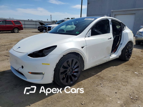 Tesla Model Y 2022 - Image 1 of 12