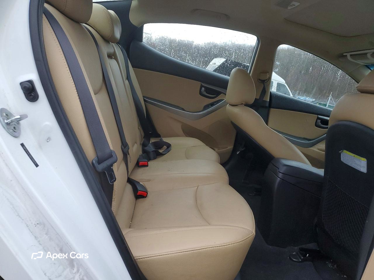 Hyundai Elantra 2013