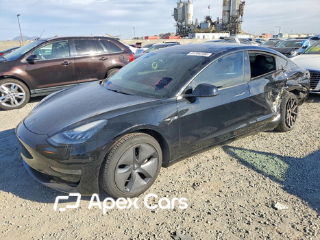 Tesla Model 3 2019 - Image 1 of 13