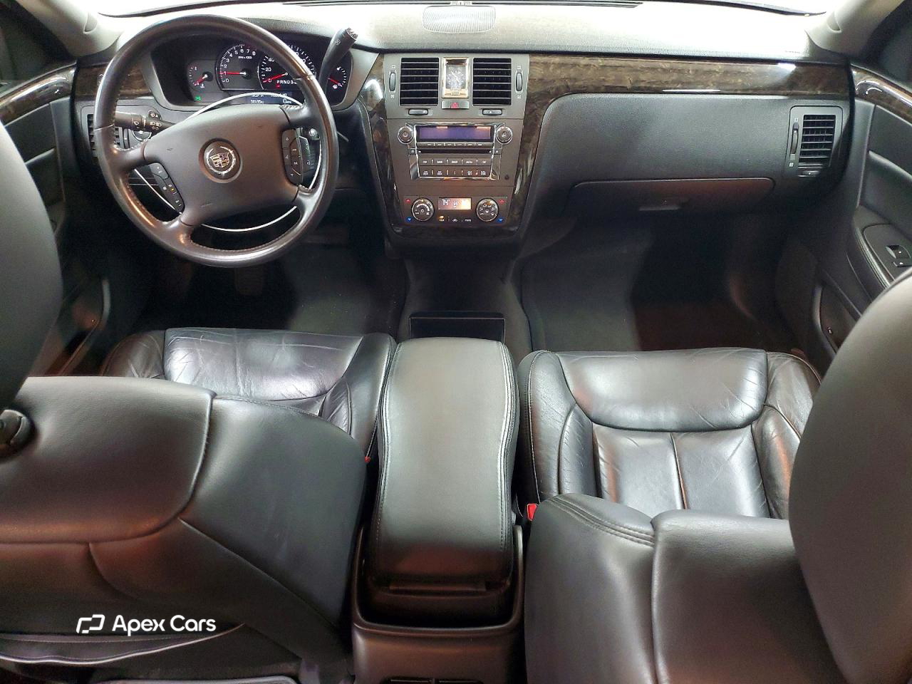 Cadillac  2008
