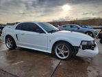 Ford Mustang 2000