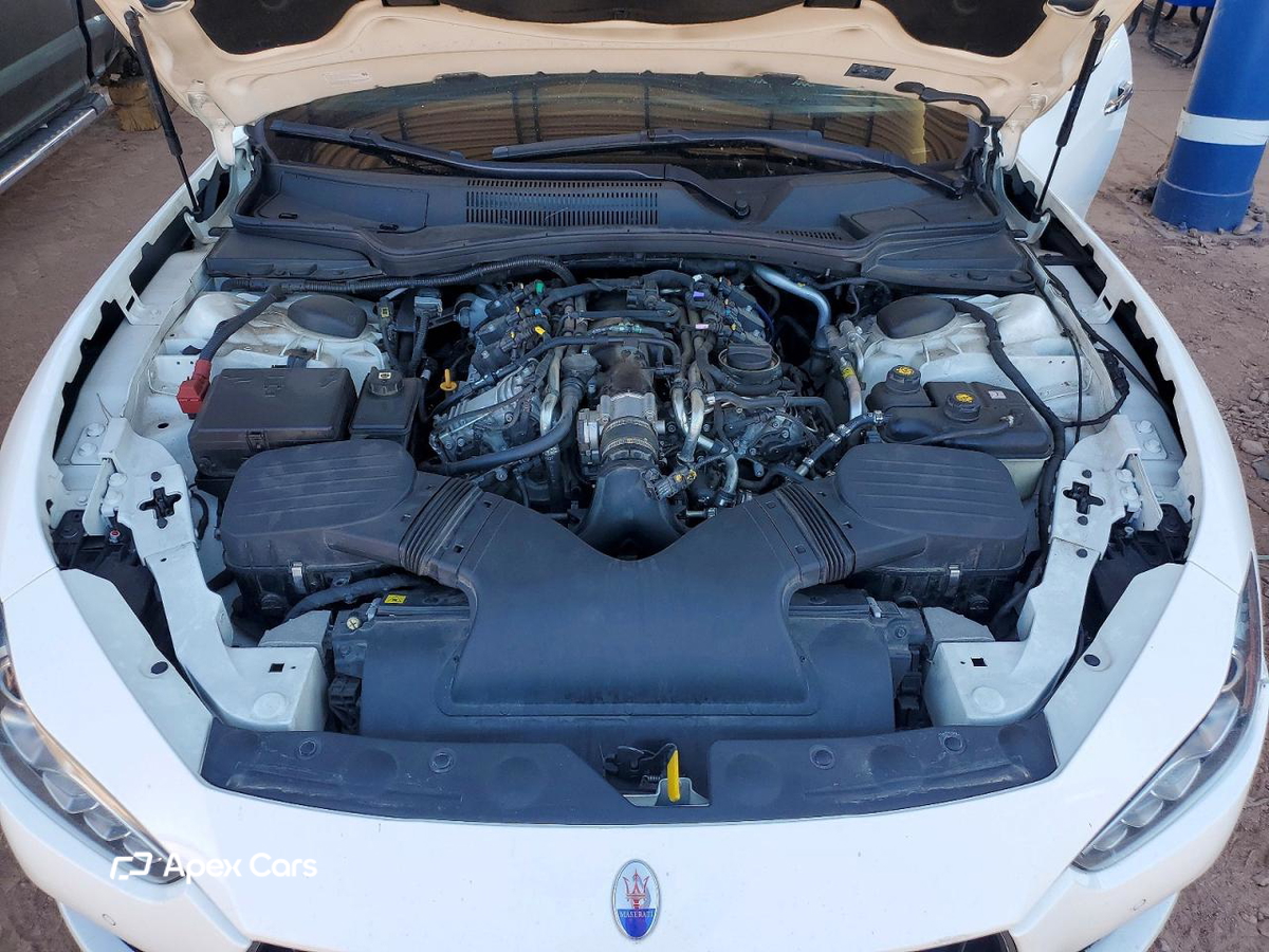 Maserati Ghibli 2015
