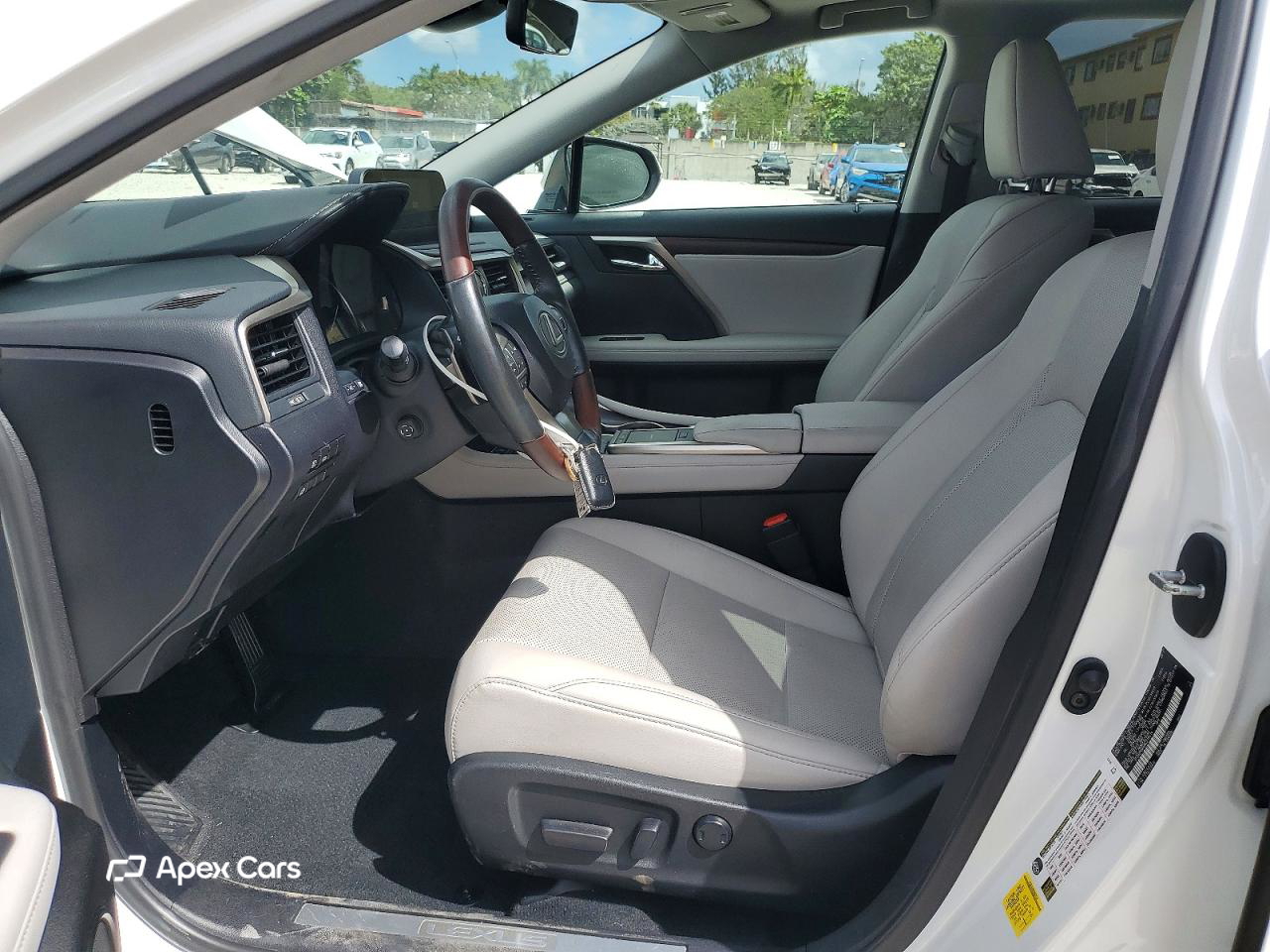 Lexus RX 2022
