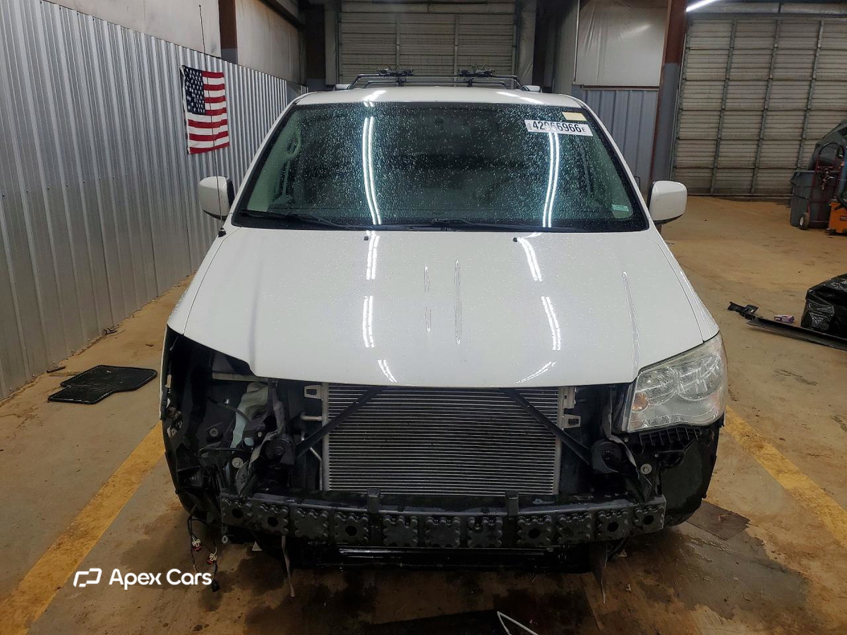 Dodge Caravan 2011