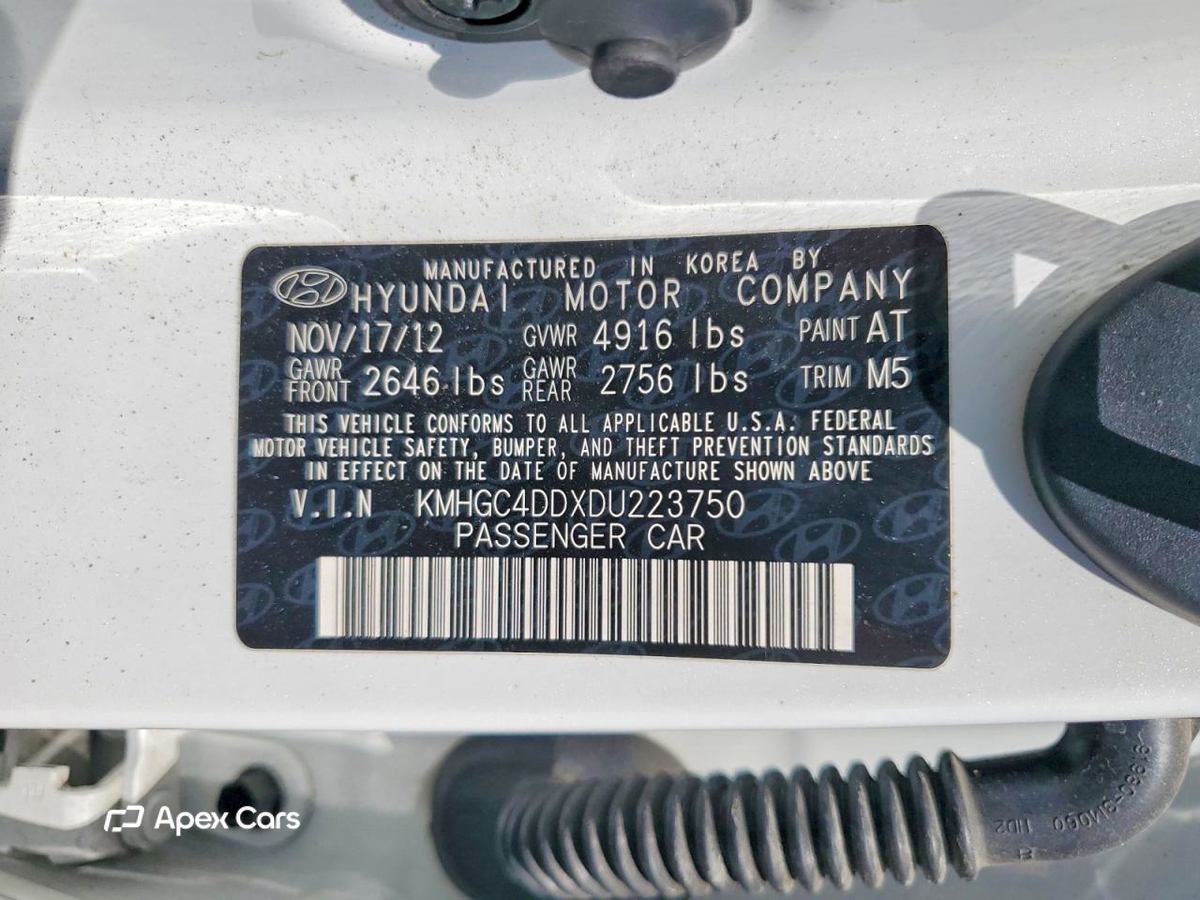 Hyundai Genesis 2013