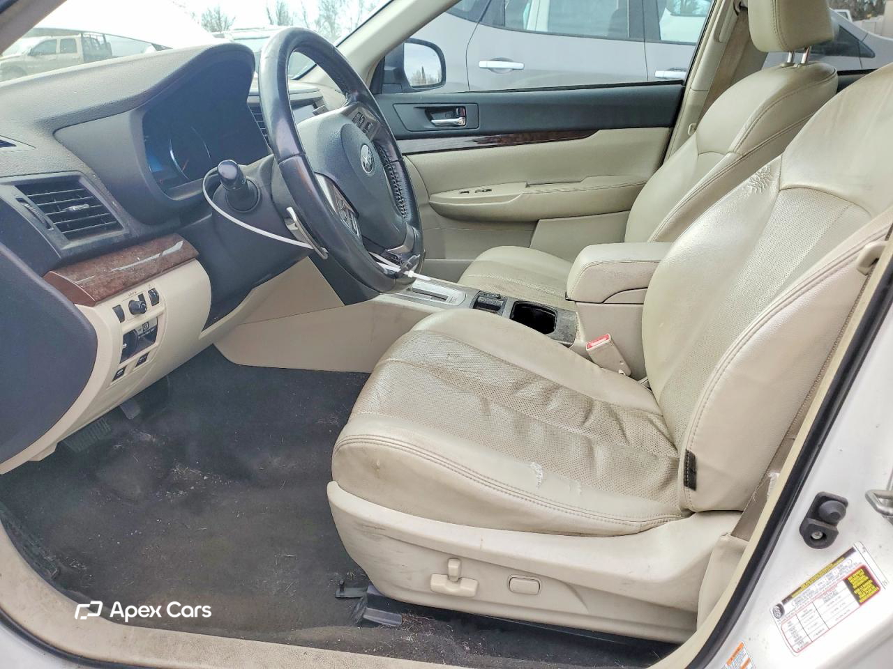 Subaru Legacy 2013