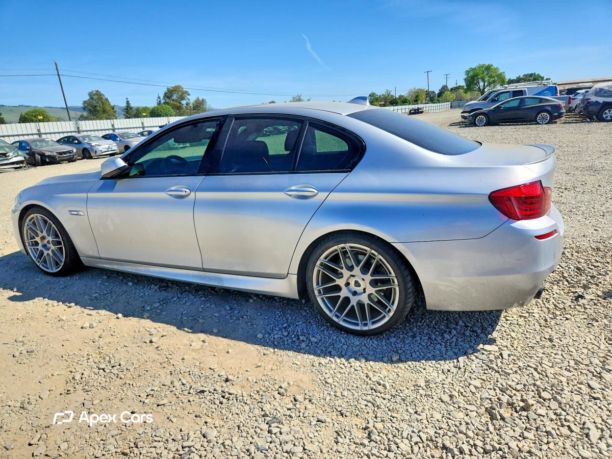 BMW Series 5 2012