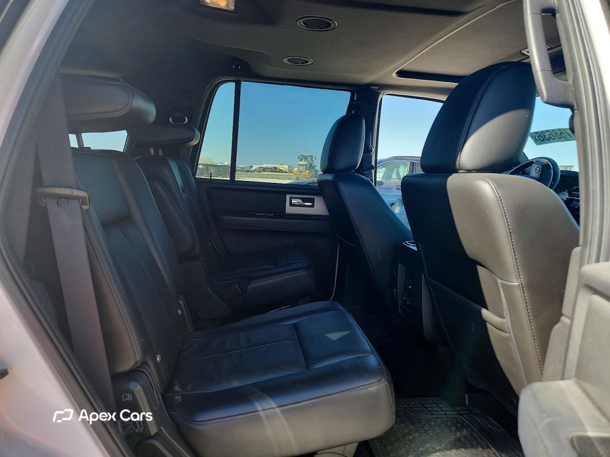 Ford Expedition 2014