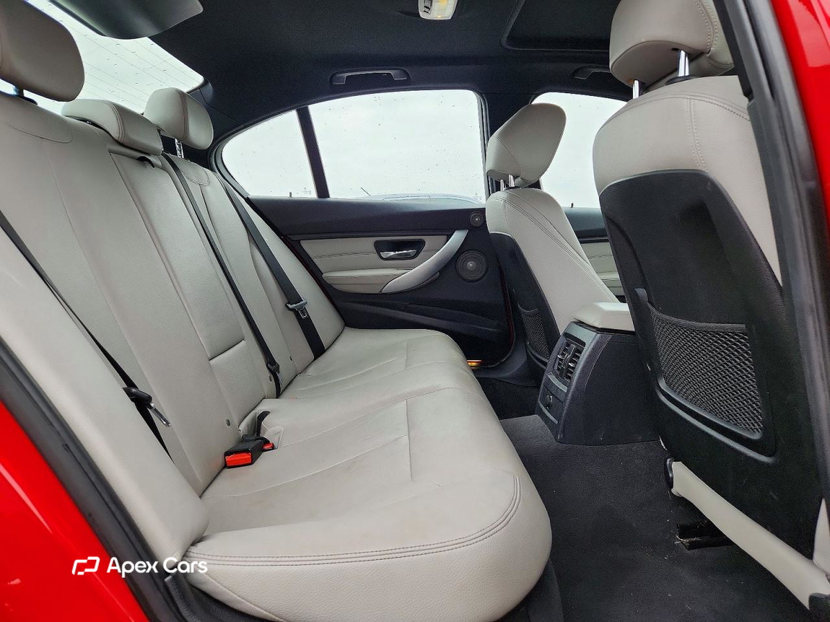 BMW Series 3 2012