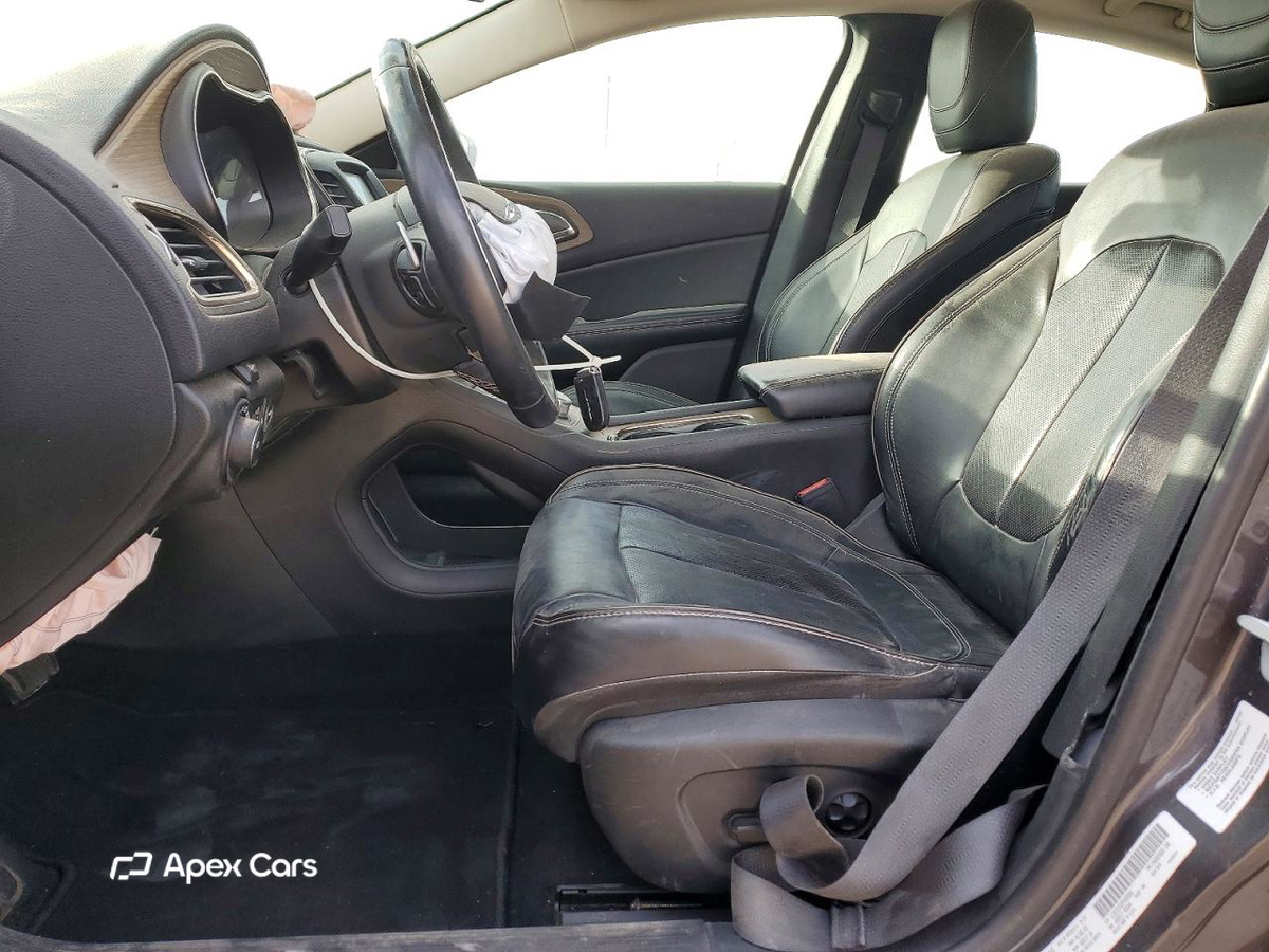 Chrysler 200 2015