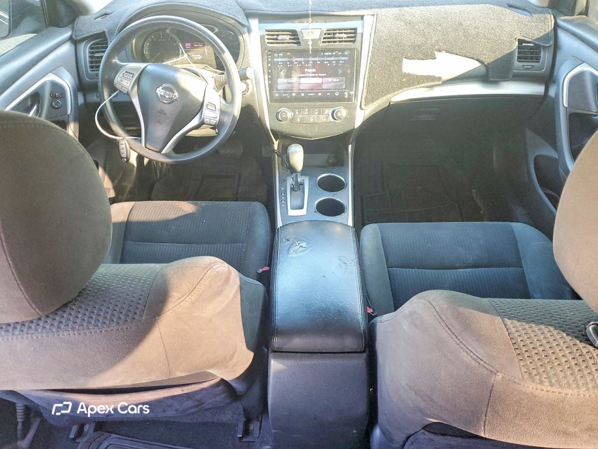 Nissan Altima 2015