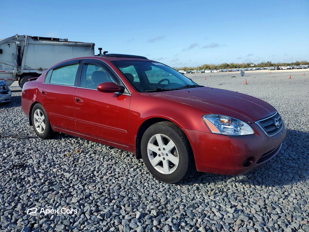 Nissan Altima 2004