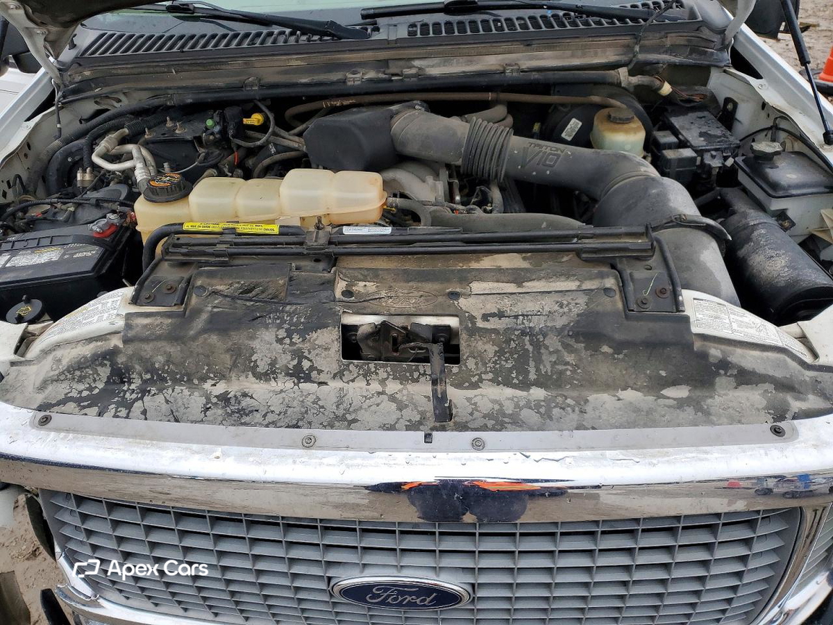 Ford Excursion 2001