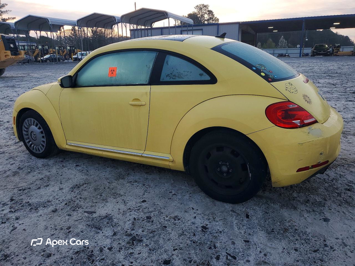 Volkswagen Beetle 2015