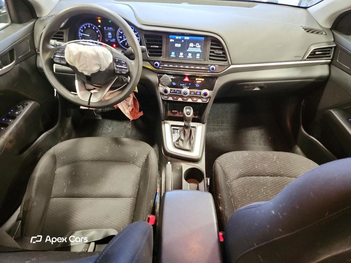 Hyundai Elantra 2020
