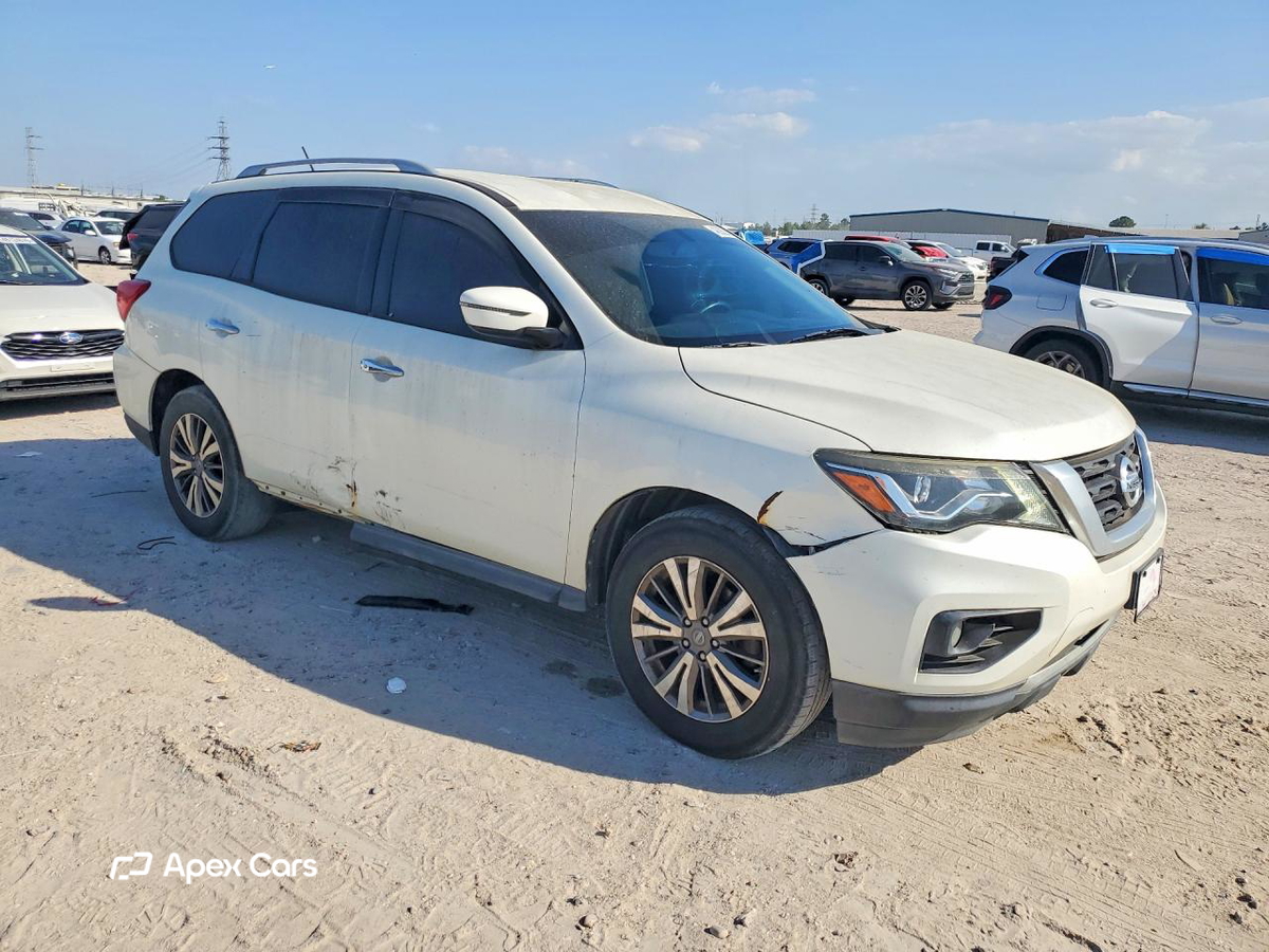 Nissan Pathfinder 2018