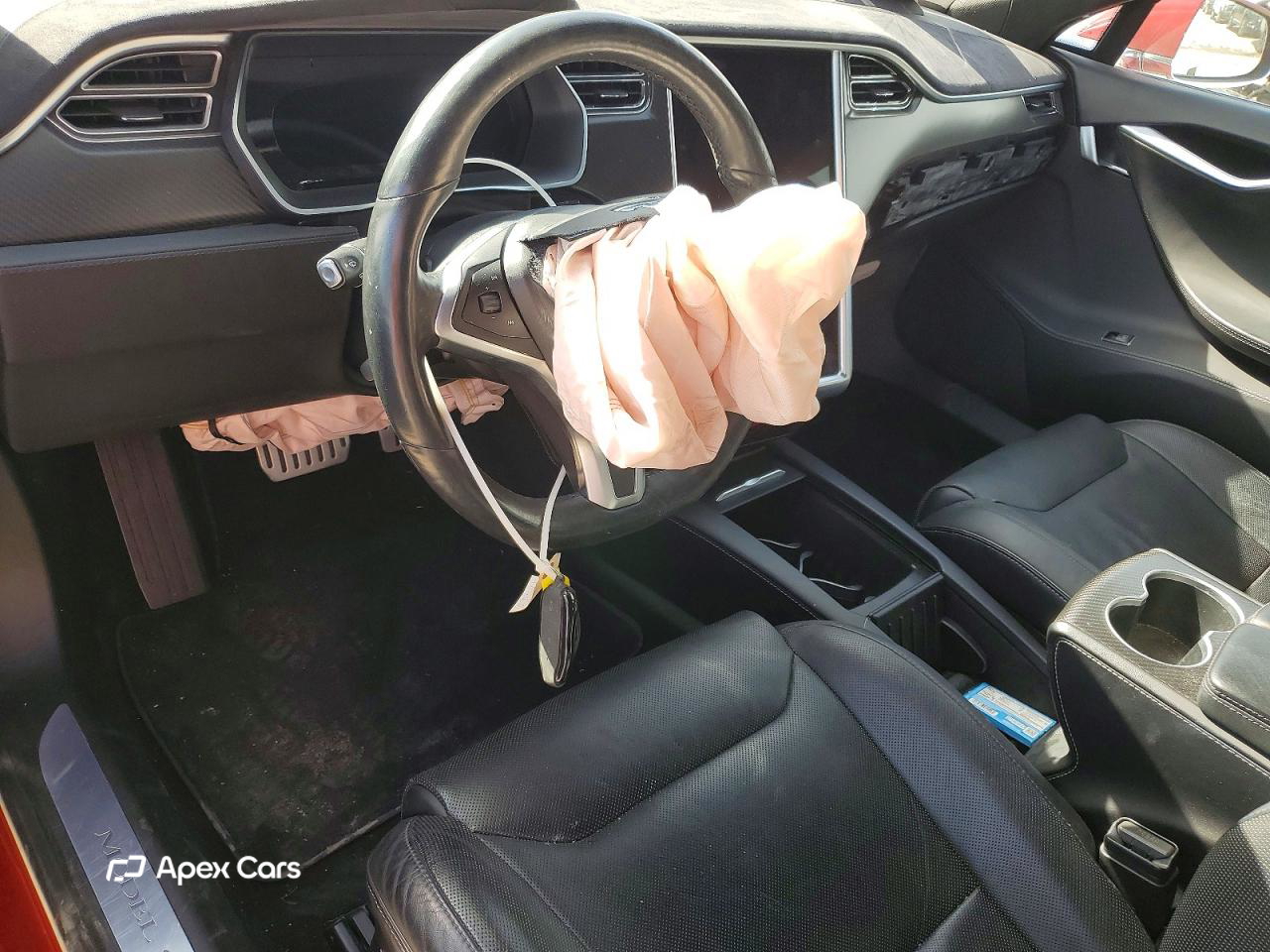 Tesla Model S 2016