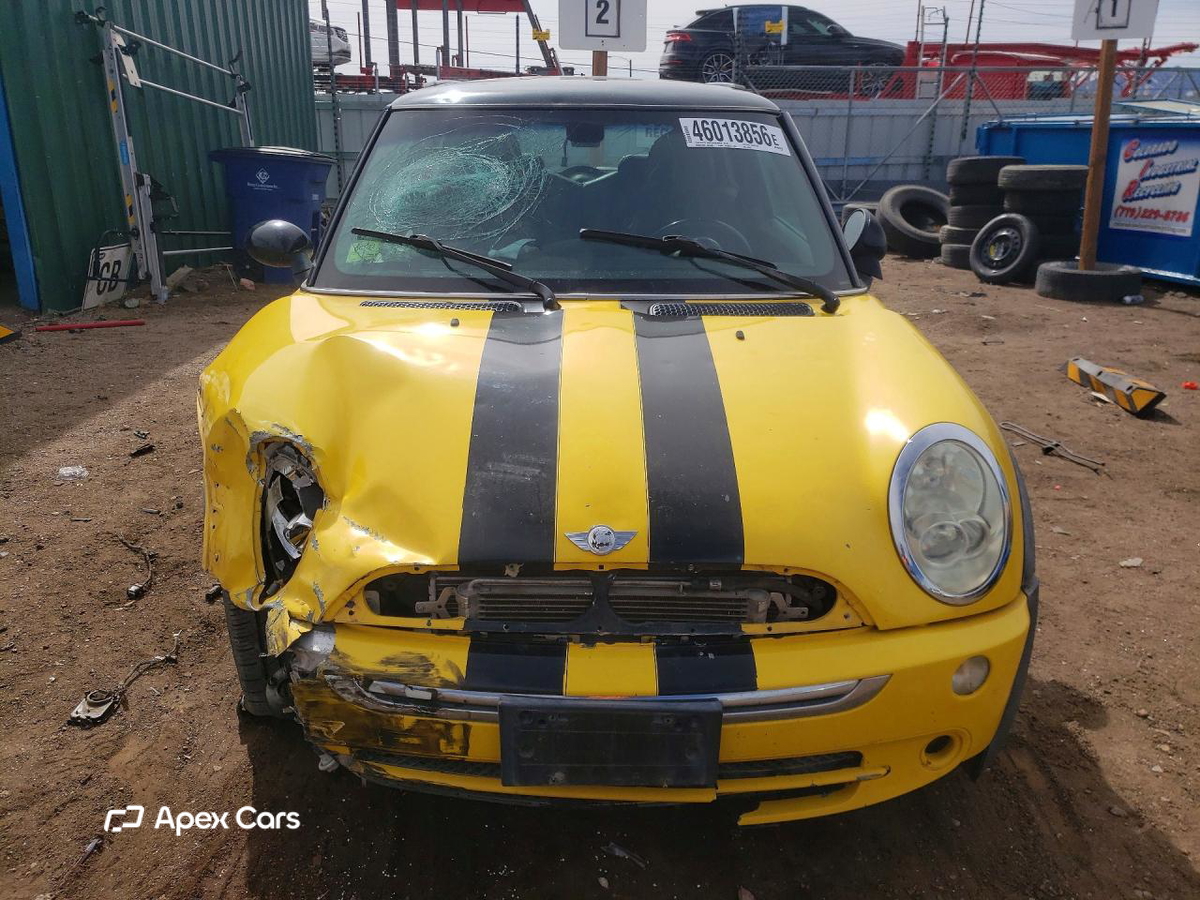 MINI Cooper 2005