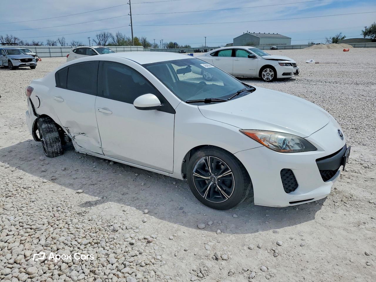Mazda 3 2013