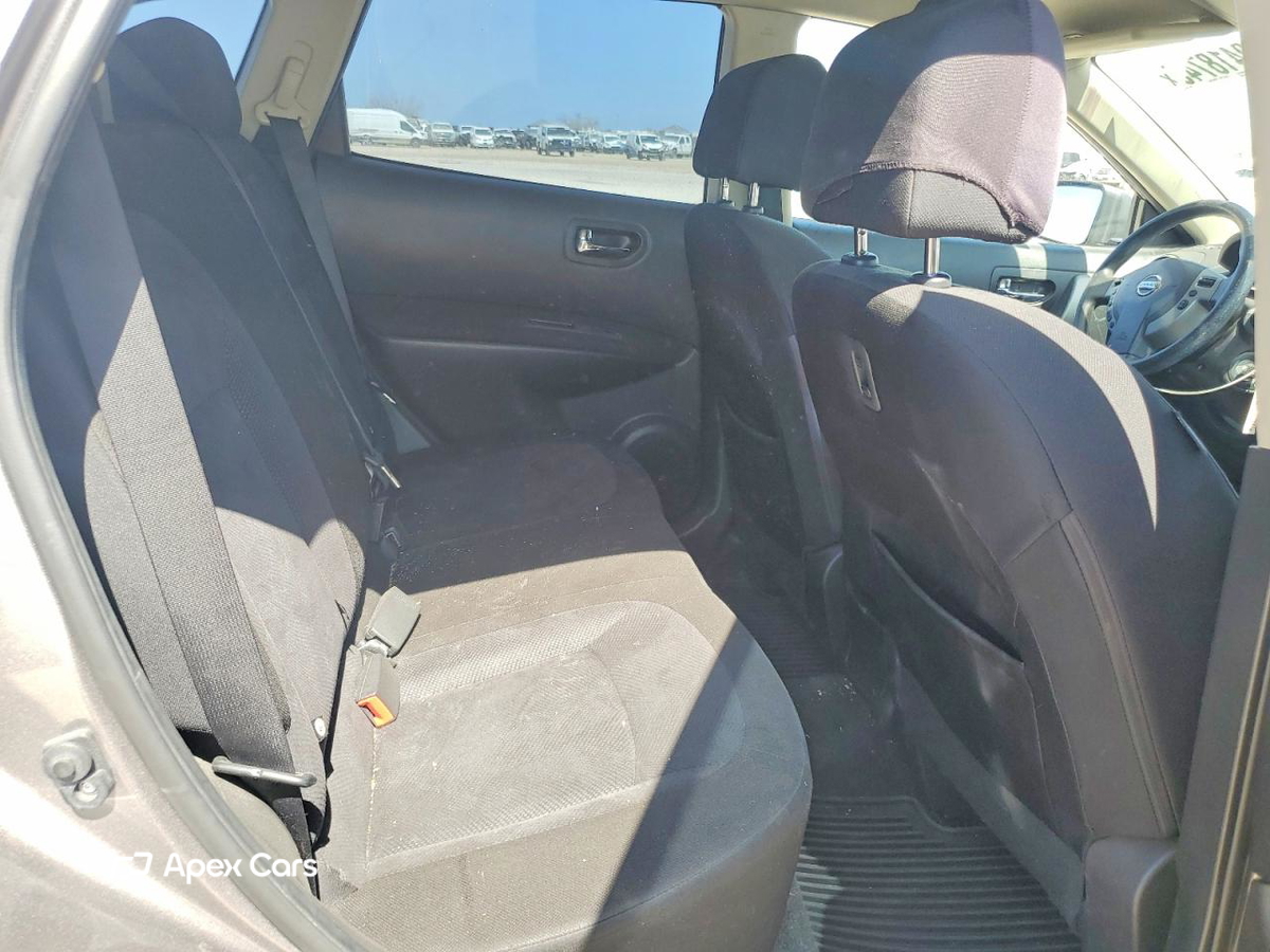 Nissan Rogue 2014