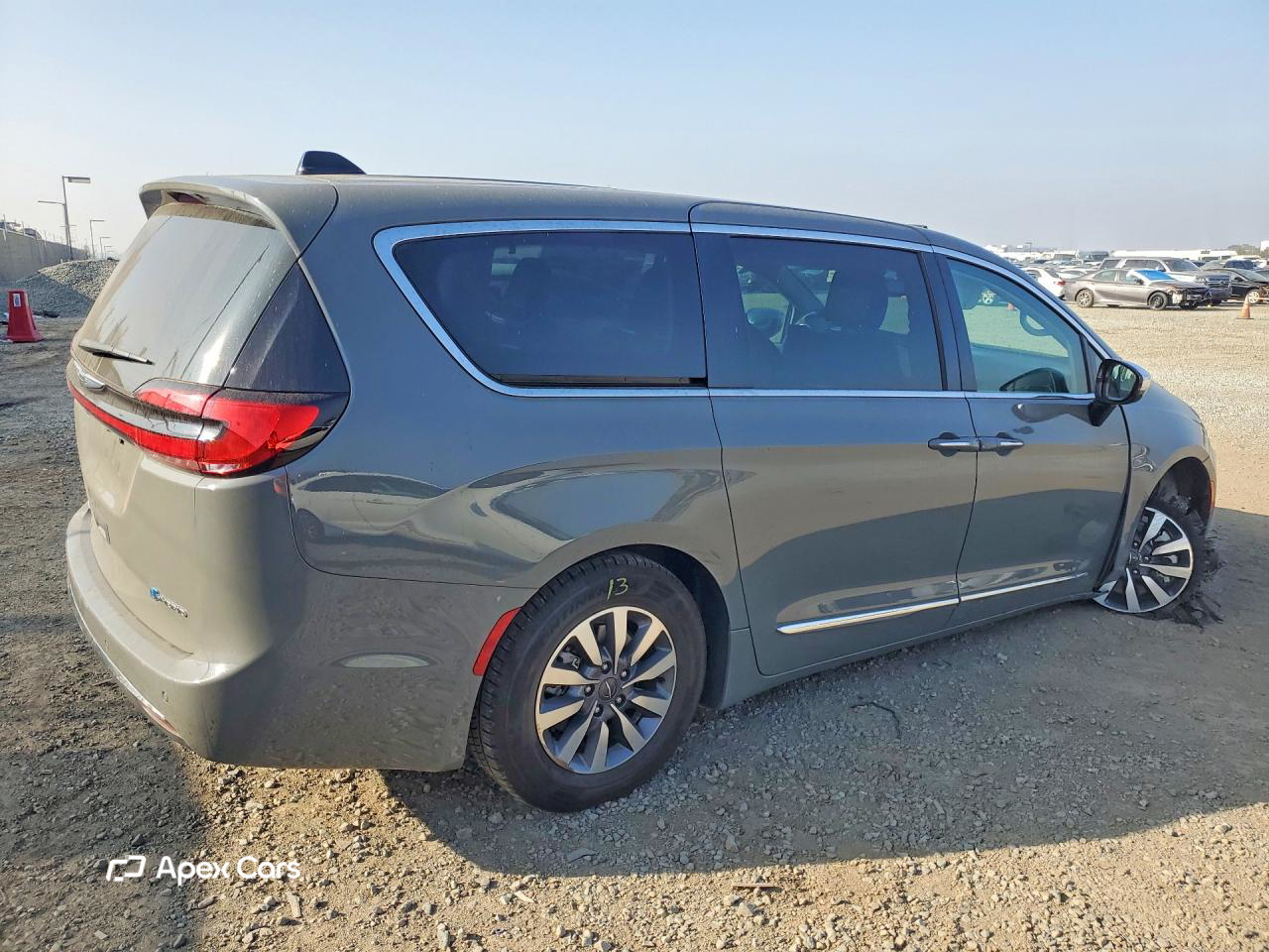 Chrysler Pacifica 2023
