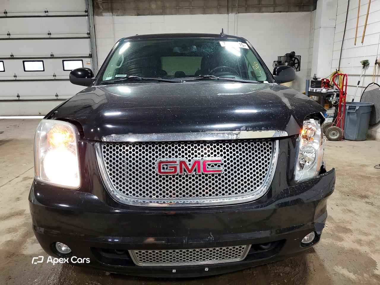 GMC Yukon 2011