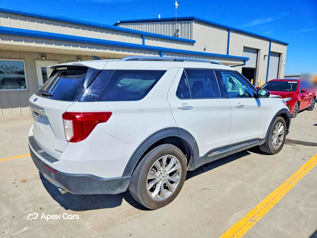 Ford Explorer 2024
