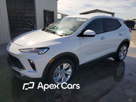Buick Encore 2025 - Image 1 of 14