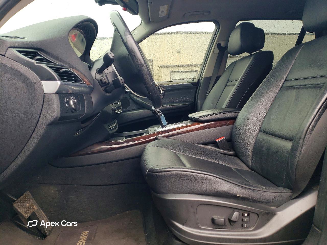 BMW X5 2011