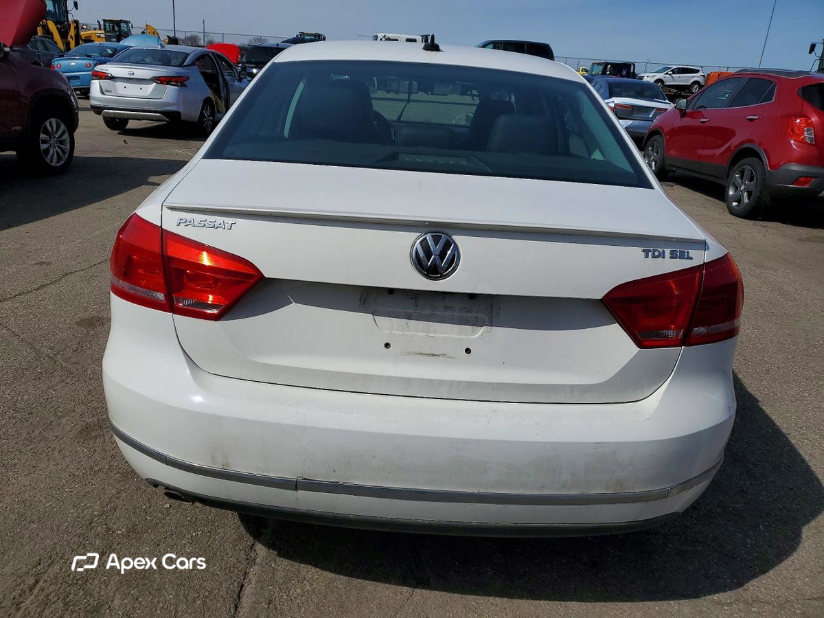 Volkswagen Passat 2013