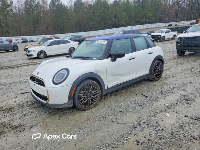 2025 MINI Cooper - Image 1 of 5
