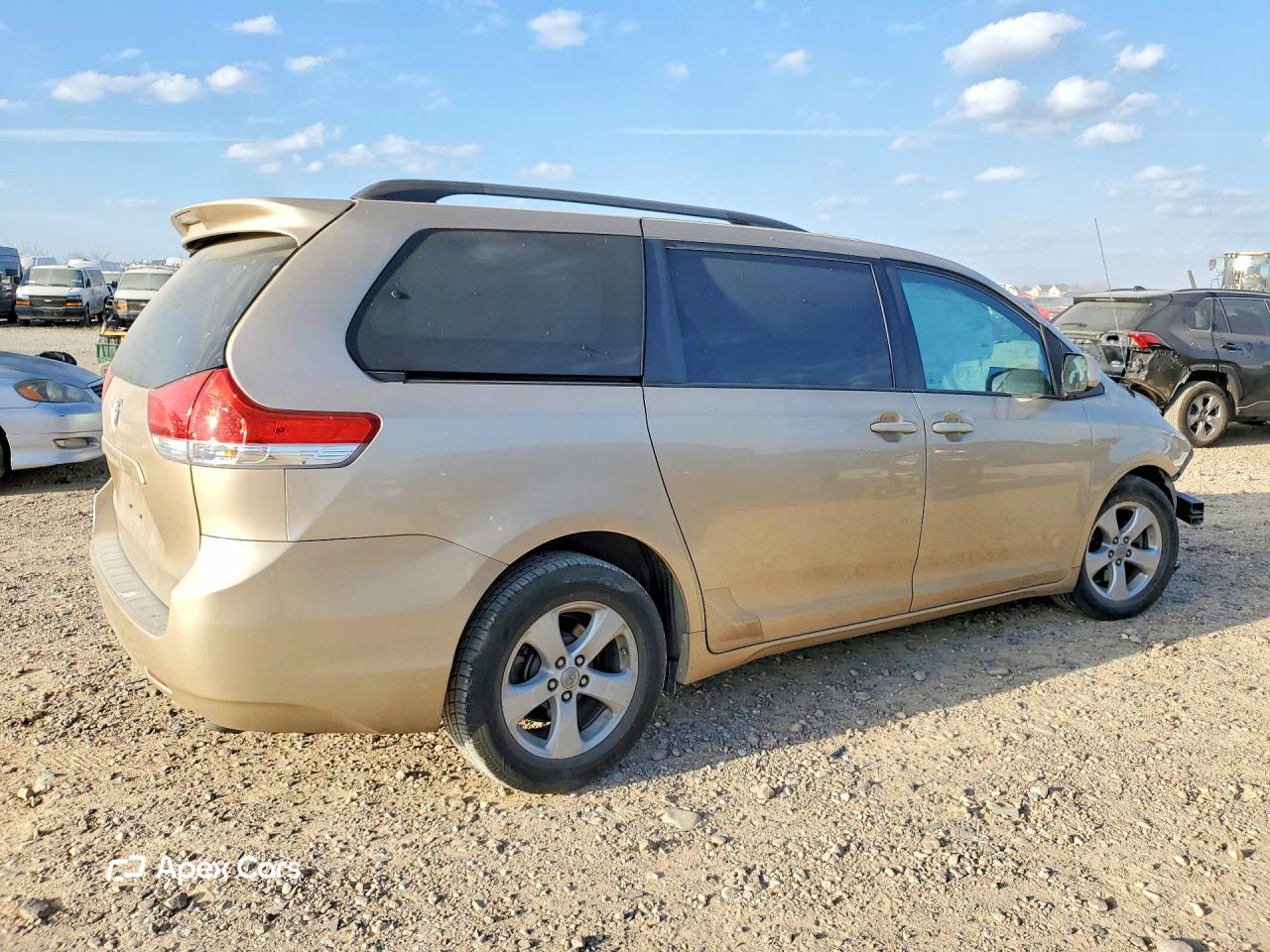 Toyota Sienna 2011