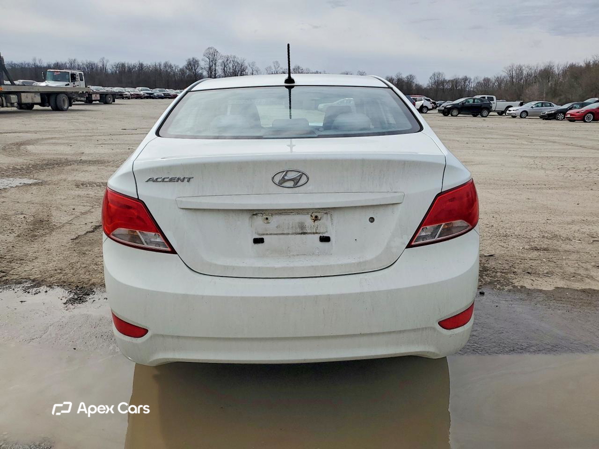 Hyundai Accent 2015
