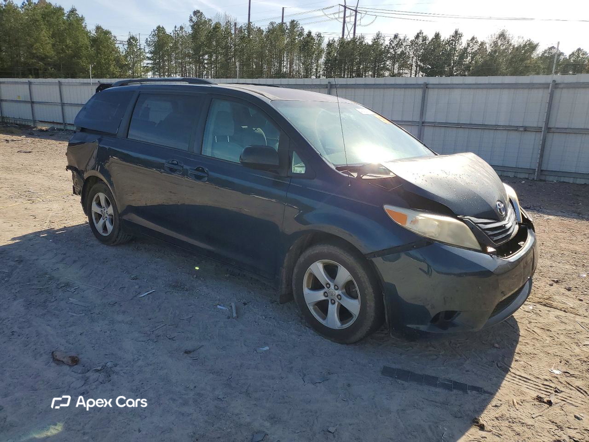 Toyota Sienna 2011