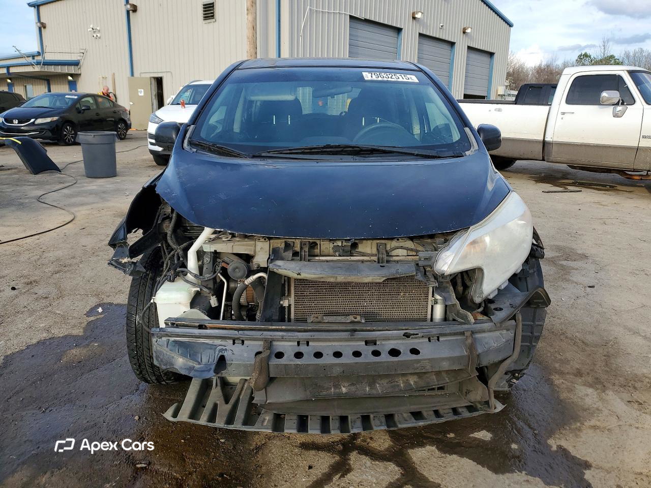 Nissan Versa 2014