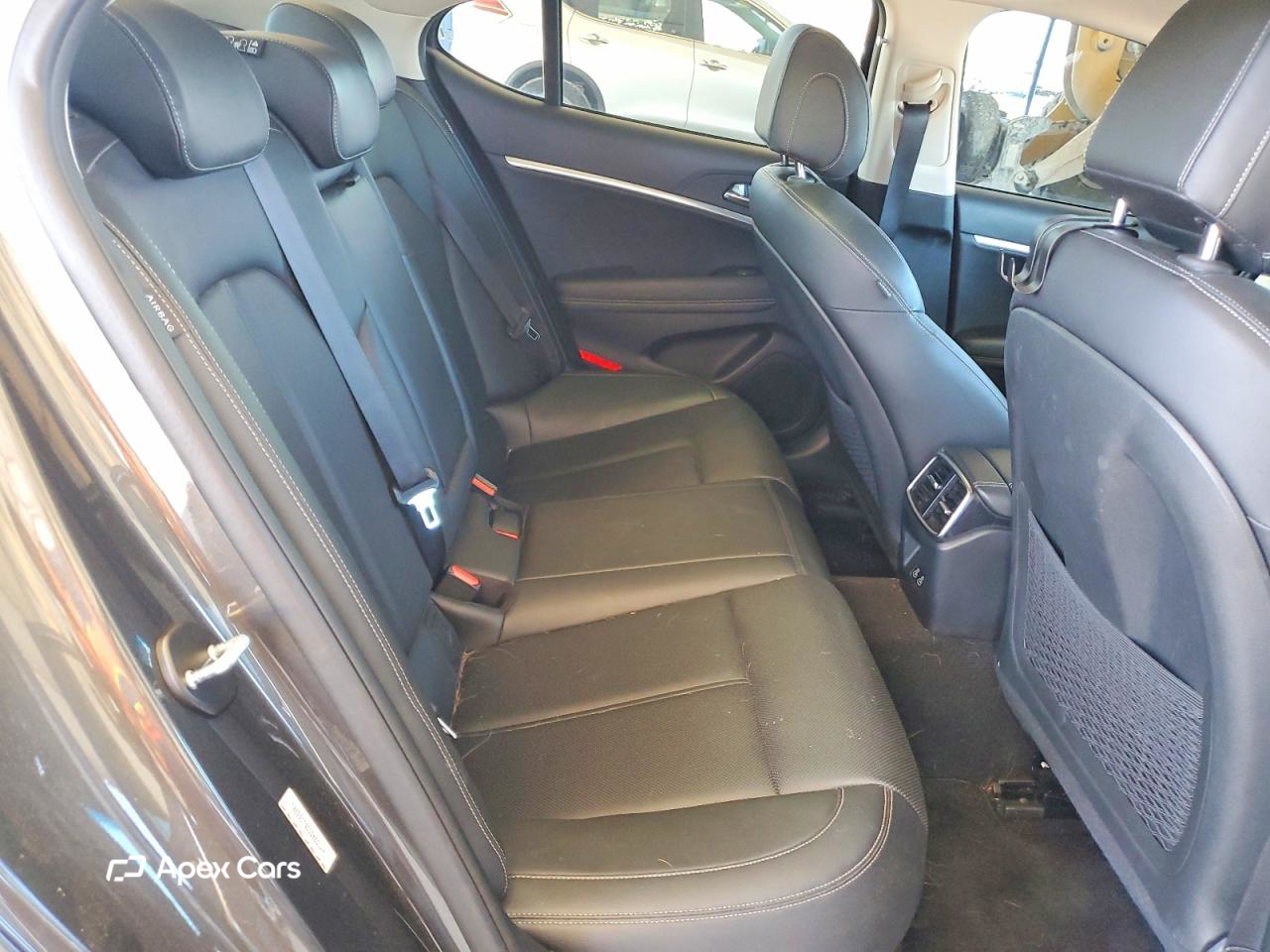 Genesis G70 2025