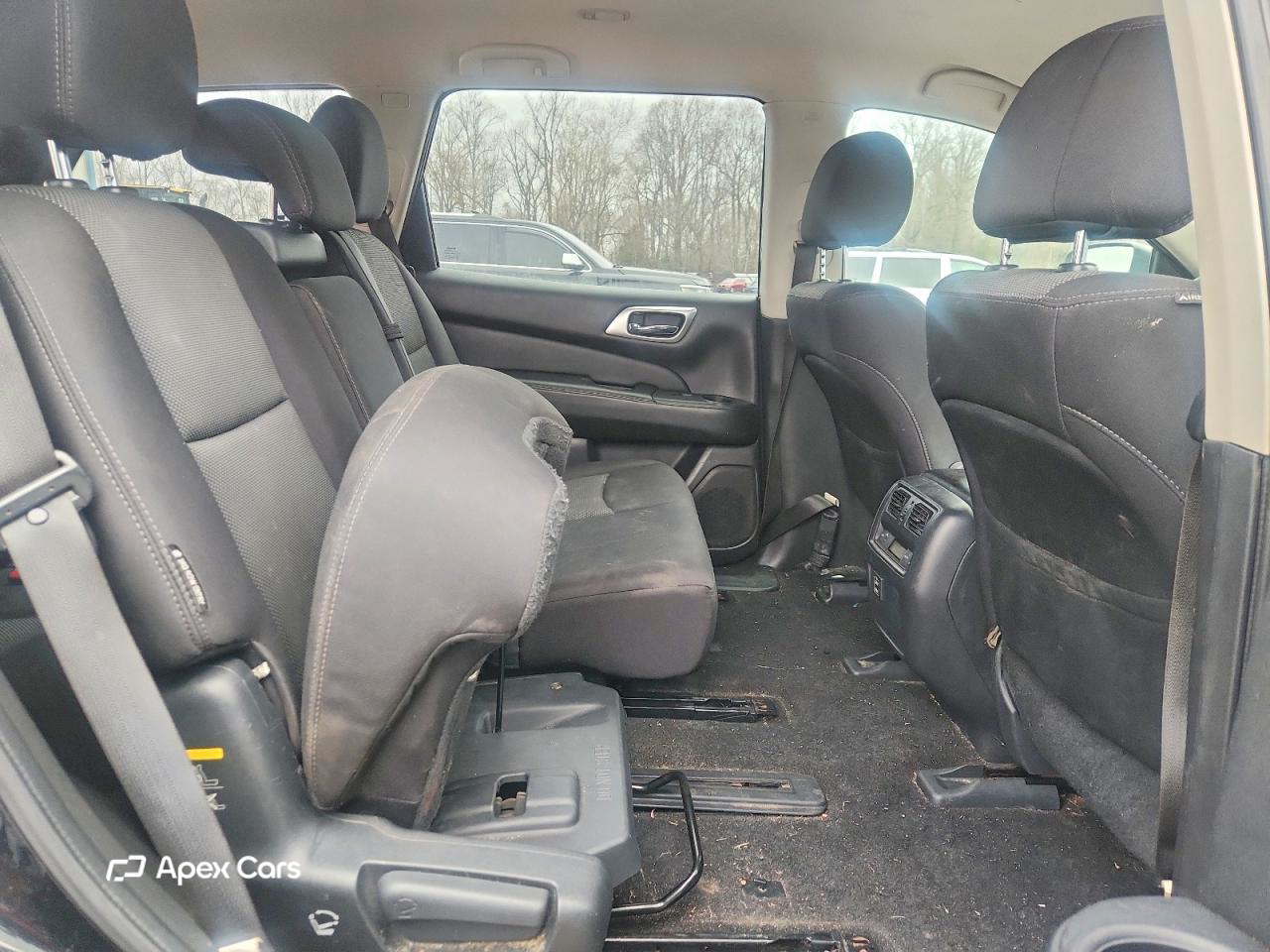 Nissan Pathfinder 2018