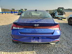 Hyundai Elantra 2021