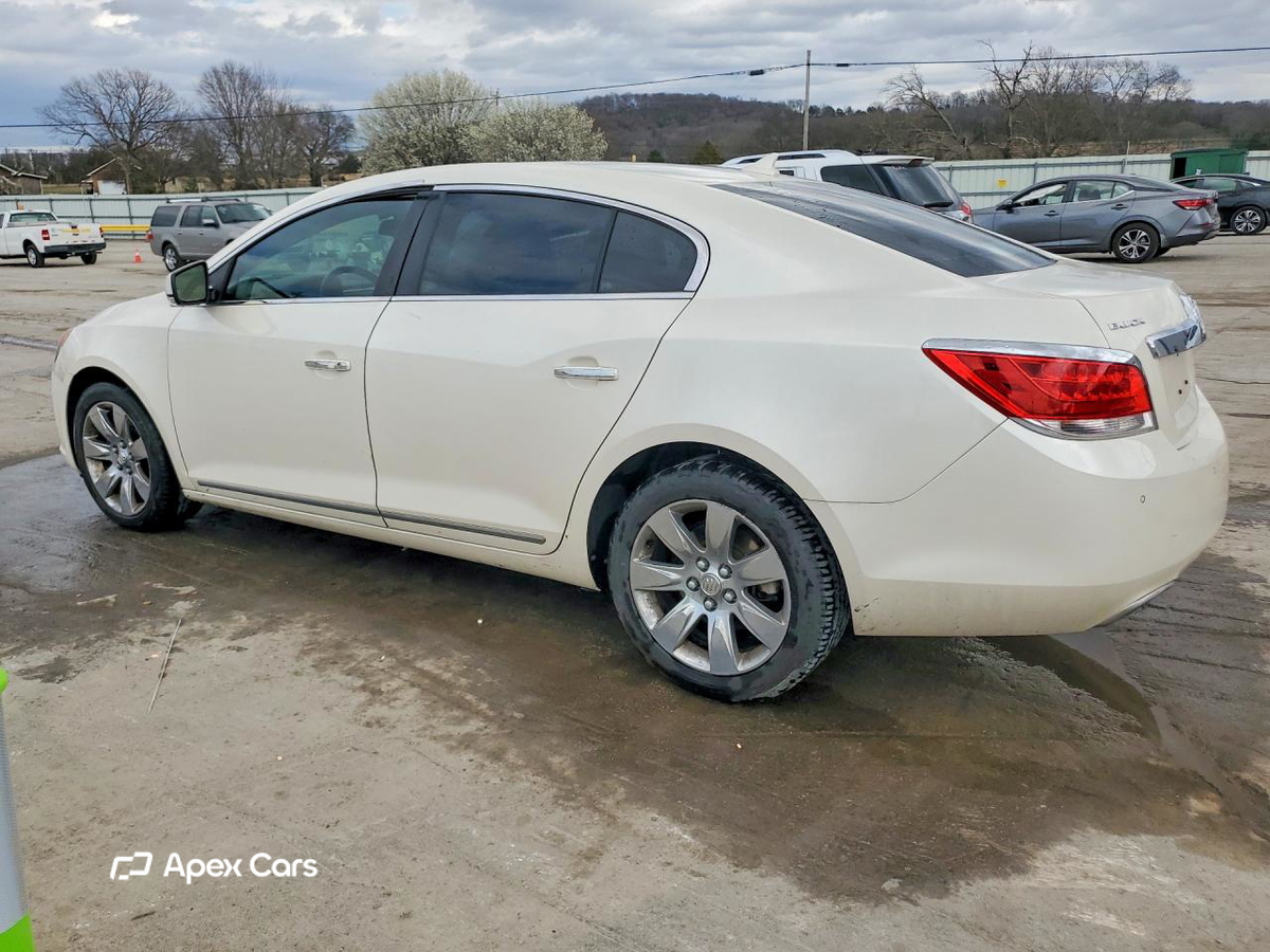 Buick LaCrosse 2011