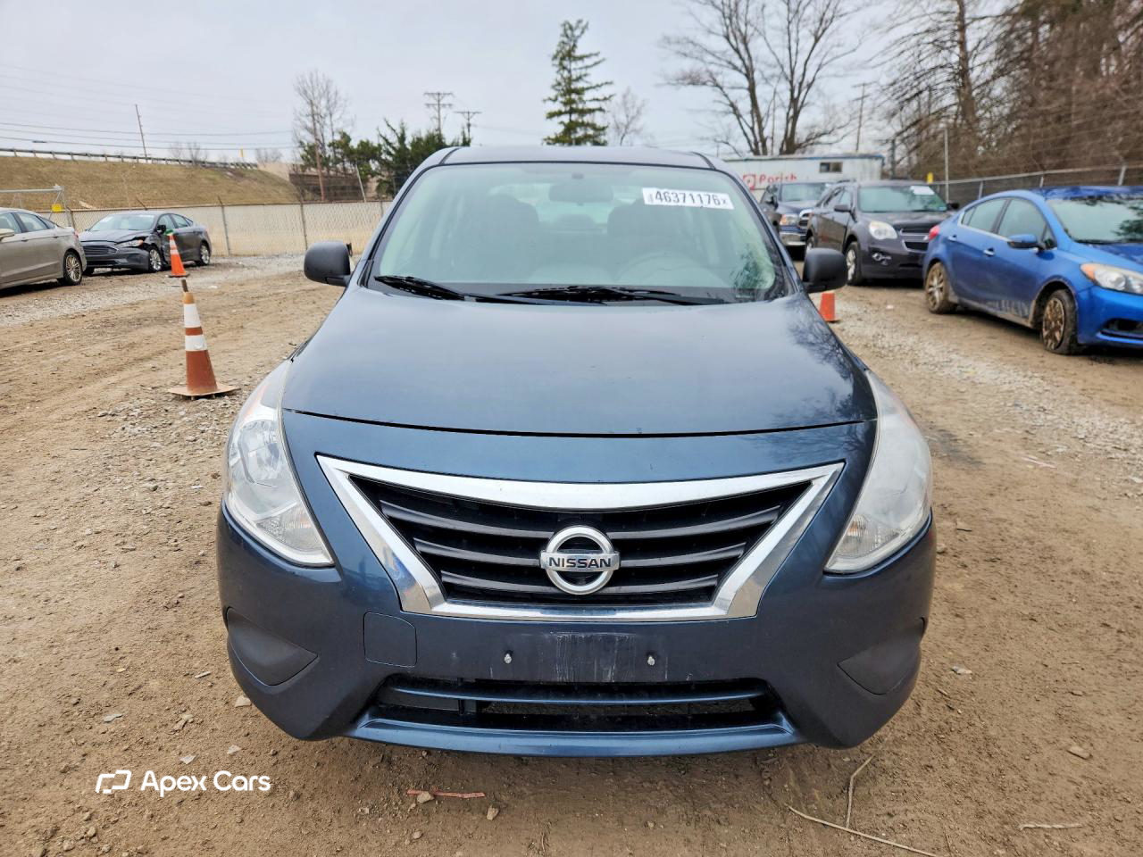 Nissan Versa 2015